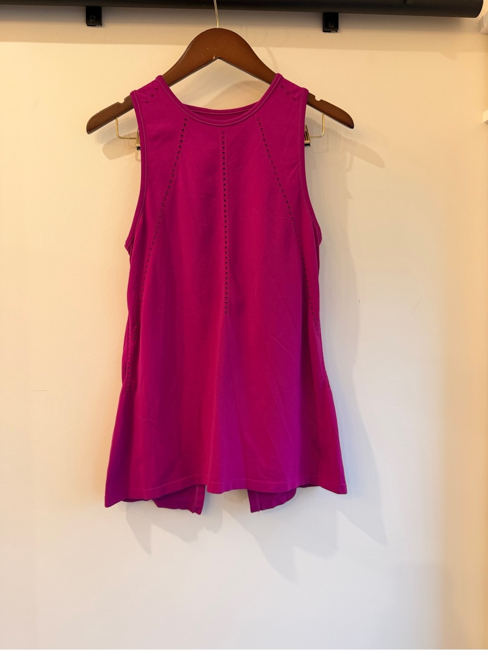 Athleta Magenta Performance Tank Top